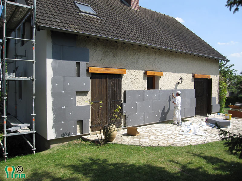 Isolation extérieure maison dans la Corrèze